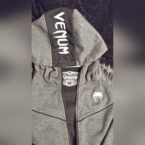 VENUM UFC MMA women's large hoodie full zip sweatshirt gray grey great